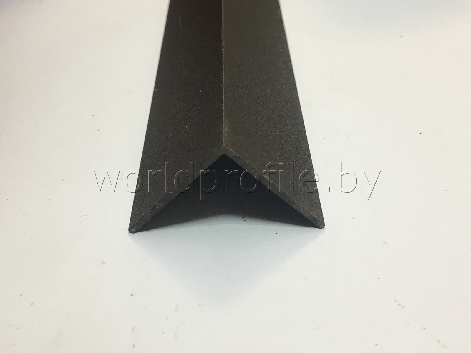 Уголок алюминиевый 30х30х1.2 (2,7м), цвет шоколад